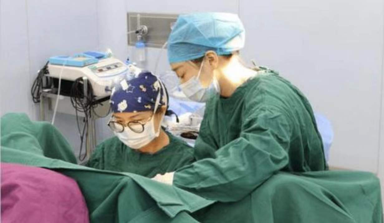 【昆山弘普医院】24岁就漏尿是一种什么样的体验？