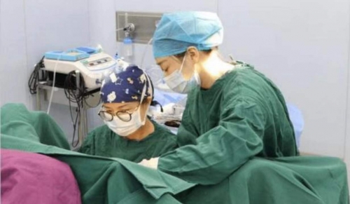 【昆山弘普医院】24岁就漏尿是一种什么样的体验？